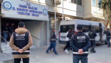 İzmir'de FETÖ operasyonu: '15 kişiye gözaltı'
