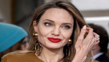Angelina Jolie'nin yeni dövmesinin çok özel bir anlamı var