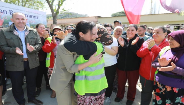 Başkan Sengel, belediye çalışanlarıyla bayramlaştı