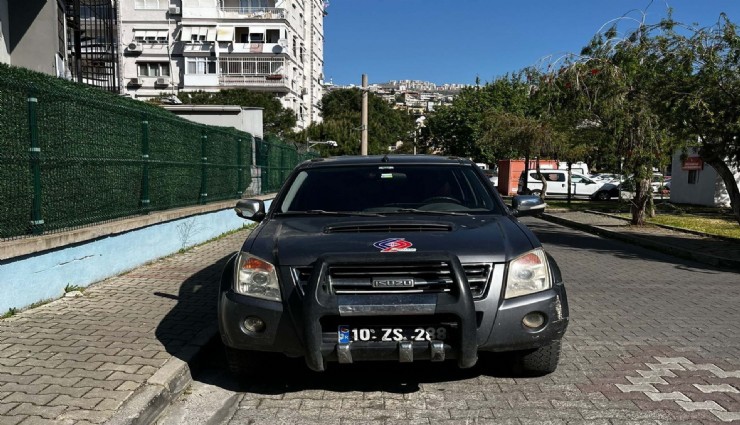 Sındırgı Belediyesi aracını çalan 13 ve 16 yaşındaki çocuklar 180 kilometre sonra İzmir’de yakalandı