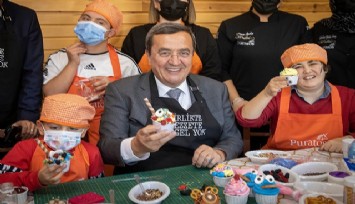 Konak Engelsiz Yaşam Köyü’nde hayata da lezzete de “engel” yok   
