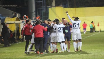 Menemenspor 3 puana 3 golle ulaştı