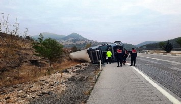 Kontrolden çıkan tır yan yattı: 2 yaralı