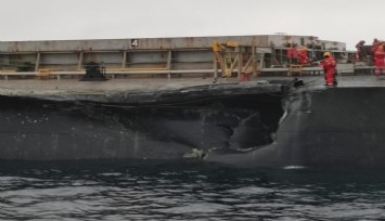 Marmara Denizi’nde iki yük  gemisi çarpıştı