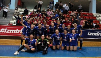 Alkışlar İzmir Büyükşehir Belediyesi Kadın Hentbol Takımı’na: Avrupa Kupası’nda üçüncü tura yükseldiler