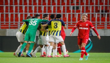 Fenerbahçe'den muhteşem zafer