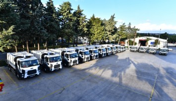 İzmir Büyükşehir Belediyesi'nden ilçe belediyelerine çöp kamyonu desteği   