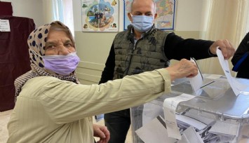 Bulgaristan’daki seçimler için Türkiye’deki çifte vatandaşlar da oy kullanıyor
