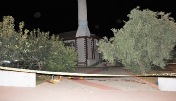 Cami avlusunda öldürülen kişinin katilleri yakalandı  