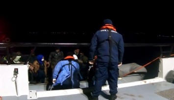 İzmir’de 50 göçmen kurtarıldı