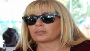 Zerrin Özer hastaneye kaldırıldı: 15 adet antidepresan ilacıyla intihara teşebbüs ettiği iddia edildi