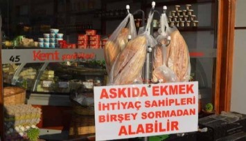 İzmir'de ''Askıda Ekmek'' kuyruğu
