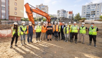 İzmir Büyükşehir Belediye Başkanı Soyer Altay-Narlıdere metro tünelinde sabah koşusu yaptı