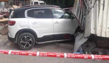 Otomobil kullanırken silahlı saldırıya uğradı, ağır yaralandı