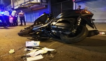 İzmir’de motosiklet otomobile çarptı: 1’i polis, 2 yaralı  