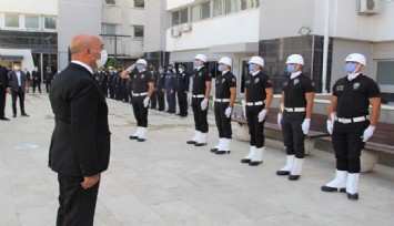 İzmir Emniyetinde devir-teslim: Mehmet Şahne görevine başladı  