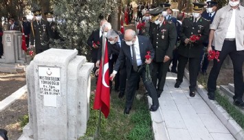 15 Temmuz şehitleri, İzmir Kadifekale Şehitliği'nde anıldı  