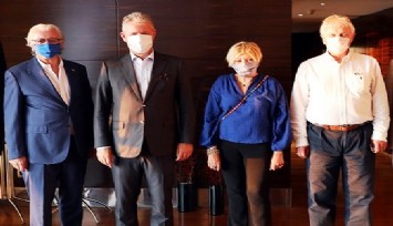 Tekrar kapanmaların önüne geçmek için İzmir iş dünyasından “aşı kartı” önerisi