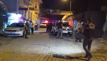 İzmir’de yabancı uyruklu iki grup arasında bıçaklı kavga: 1’i ağır 2 yaralı  
