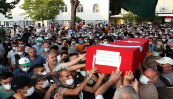 Manavgat’a giderken “geri dönemeyebilirim” diyerek helallik isteyen yangın şehidine acı veda