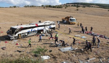 Katliam gibi kazada flaş iddia: Şoför yakınlarına aracın arızalı olduğu mesajı atmış