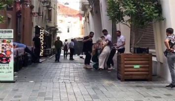 Kadınlar arasında “erkek arkadaşıma baktın” kavgası