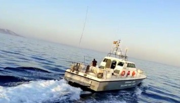 Yunan sahil güvenlik botundan Kuşadası açıklarında Türk balıkçı teknesine taşlı taciz