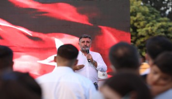 Başkan Sandal: Depremzedelerin hak kaybı yaşamadan konutlarına yerleşmelerinin mücadelesi içindeyiz
