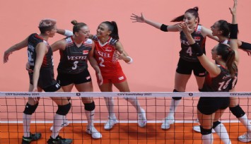 Filenin Sultanları Avrupa’ya damga vuruyor: Polonya’yı da yenerek yarı finale çıktılar