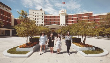 İzmir Ekonomi Üniversitesi yüzde 97,6’lık doluluk oranına ulaştı, zirveyi bırakmadı