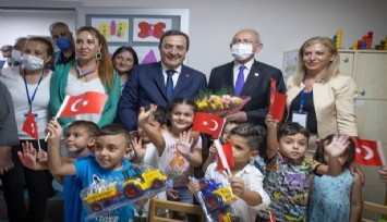 Özel çocuklardan Kılıçdaroğlu’na özel karşılama