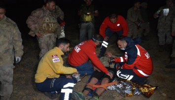 Nemrut Dağı'nda mahsur kalan 6 kişiyi komandolar kurtardı