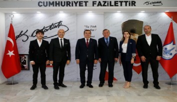 Konak Belediyesine Adana’dan kardeş geldi   