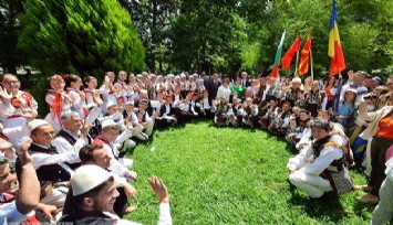 İzmir’de “Balkan” coşkusu başlıyor: Halk Dansları ve Kültürü Festivali’nde barış mesajları verilecek