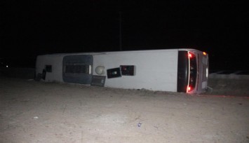 Konya'da yolcu otobüsü devrildi: 14 yaralı