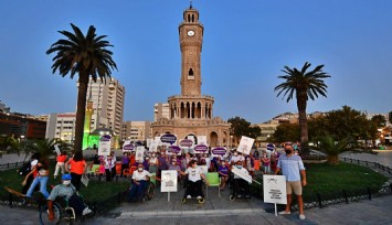Bugün İzmir Saat Kulesi’ne bakan Alzheimer’ı hatırlayacak