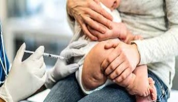 Bir aylık bebeğe yanlışlıkla Koronavirüs aşısı yapıldı