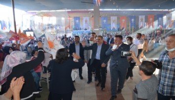 AK Parti İzmir’in 30 ilçesinde eş zamanlı danışma meclisi toplantılarını tamamladı