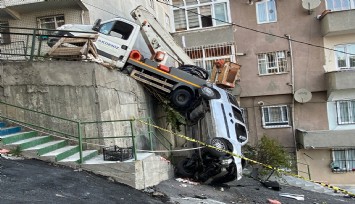 Çay içen kadınlar saniyelerle ölümden kurtuldu