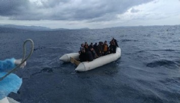 İzmir açıklarında 42 göçmen kurtarıldı