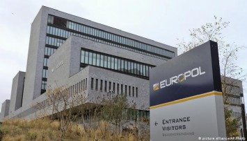 AB’den Europol’e suç duyurusu