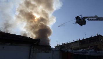 İzmir'de bit pazarında yangın paniği  