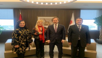 Fahrettin Altun: Sorunları birlikte çözeriz