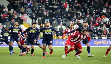 Fenerbahçe, Sivas'la berabere kaldı:1-1