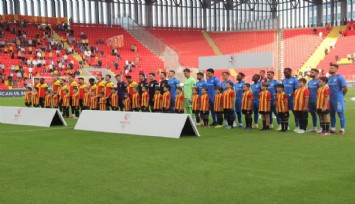 Göztepe kendi sahasında Tuzlaspor'a mağlup