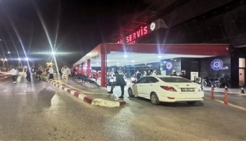 İzmir'de bıçakla ağır yaralanan genç, hayata tutunamadı