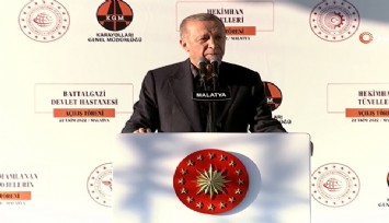 Cumhurbaşkanı Erdoğan'dan başörtüsü teklifi için referandum çağrısı
