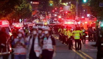 Güney Kore'de 'Cadılar Bayramı'nda izdiham: 151 ölü