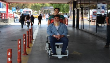Sağlık Bakanı Koca duyurdu: İzmir'de doktora saldıranlar tutuklandı