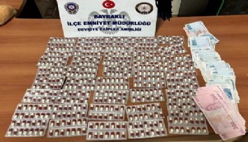 İzmir'de uyuşturucu taciri nefes kesen takiple yakalandı:  Polis 2 kilometre kovaladı, 560 hapla yakalandı  